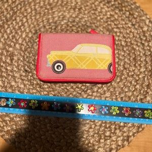 VERA BRADLEY Rfid BiFold Beach Wallet - Red Oxford Cuban Stamps Vintage Car